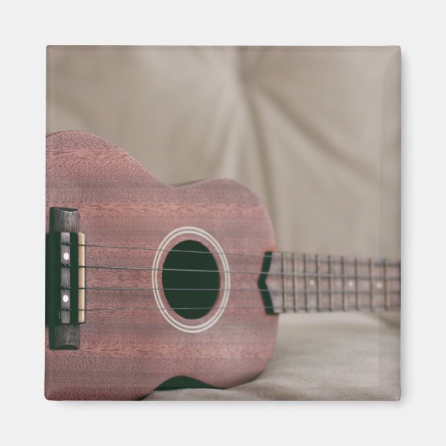 Cute Bass Guitar Magnet (Front)