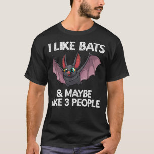 Cute Bat Art For Men Women Nocturnal Bird Creature T-Shirt