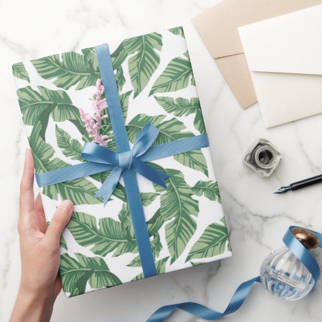 Cute beach tropical leaf pattern party wrapping paper (Gifting)