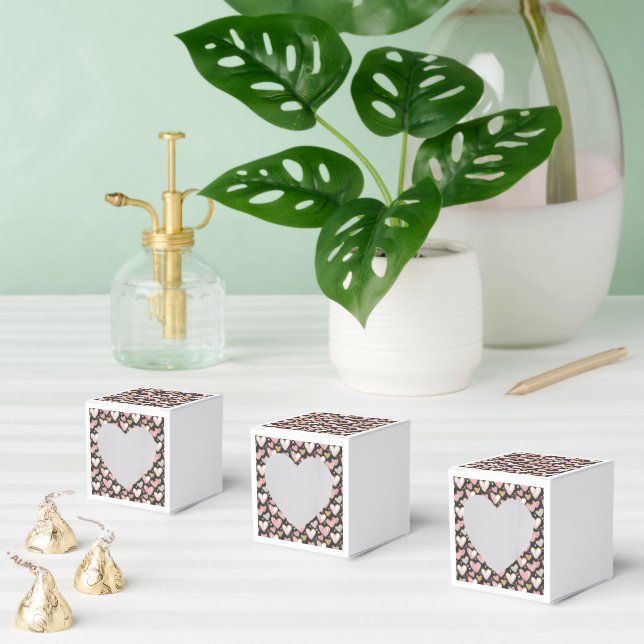 cute beautiful pattern for valentine's day  favour box (Multiple)