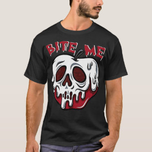 Cute Bite Me Poisoned Apple Horror Halloween Costu T-Shirt