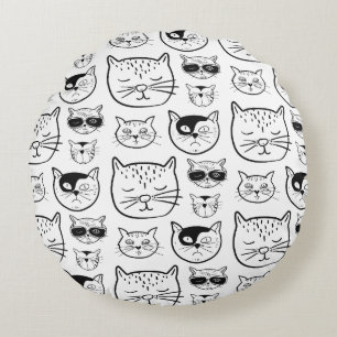Cute Black and White Cat Faces Pattern Round Cushion
