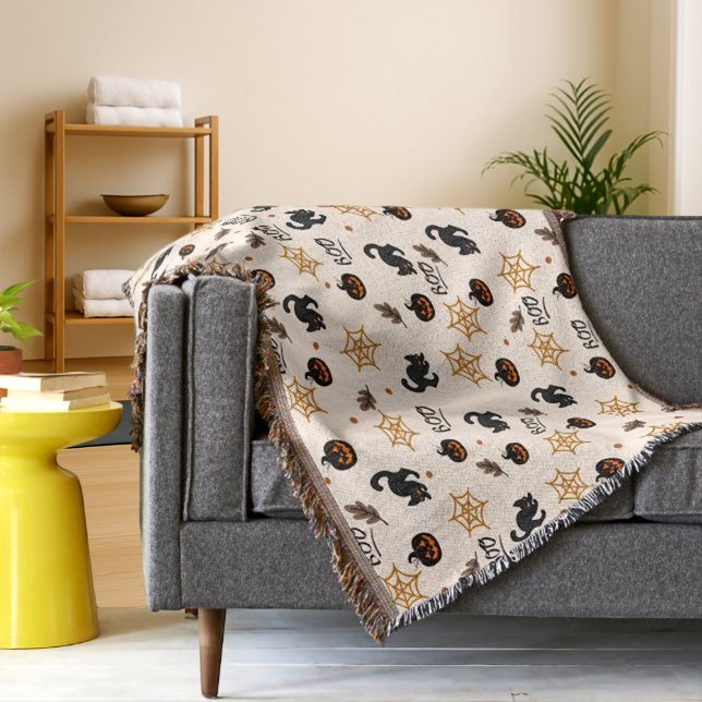 Cute Black Cat Pumpkin Halloween Pattern Throw Blanket (Creator Uploaded)