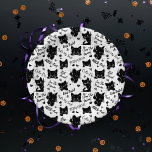 Cute Black Cats and Sayings Pattern Paper Plate<br><div class="desc">Cute for everyday for cat lovers,  for pet gifts and for Halloween,  this black cat pattern features an array of cuter than cute black cats and sayings,  such as "I'm the Princess!",  "Cutie Pie",  #I am the Queen",  "That's My Seat",  and more.  Composite design by Holiday Hearts Designs.</div>