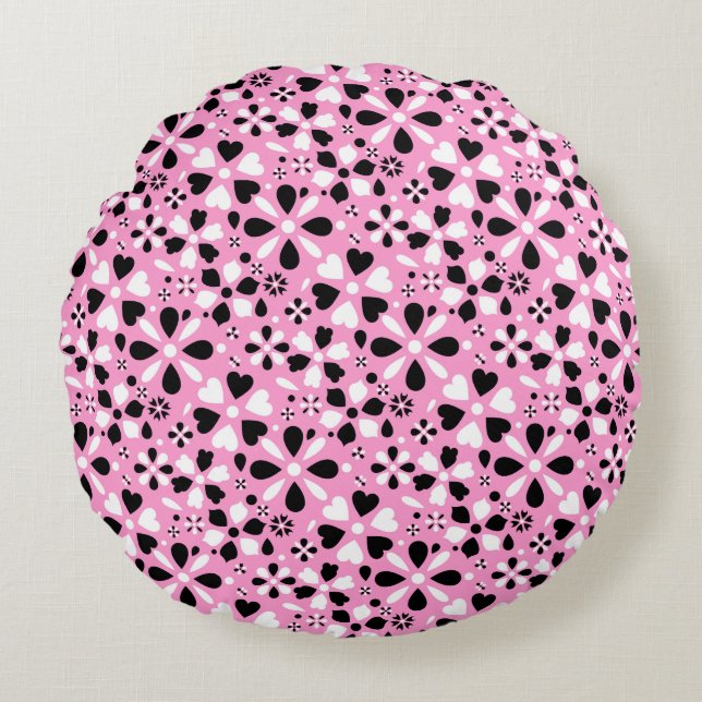 Cute black white flowers round cushion (Front)