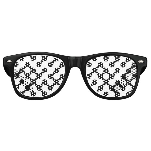 Cute black white labyrinth pattern retro sunglasses (Front)