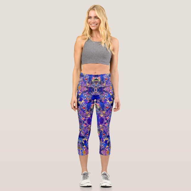Cute blue abstract elements  capri leggings (Front)