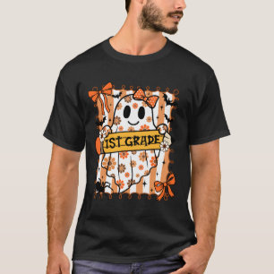 Cute Boho Ghost 1st Grade Teacher Student Coquette T-Shirt