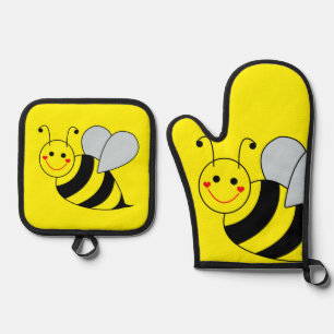 Cute Bumble Bee Oven Mitt & Pot Holder Set