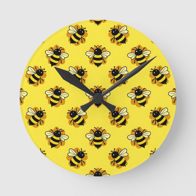 Cute Bumblebee Summer Pattern Round Clock (Front)