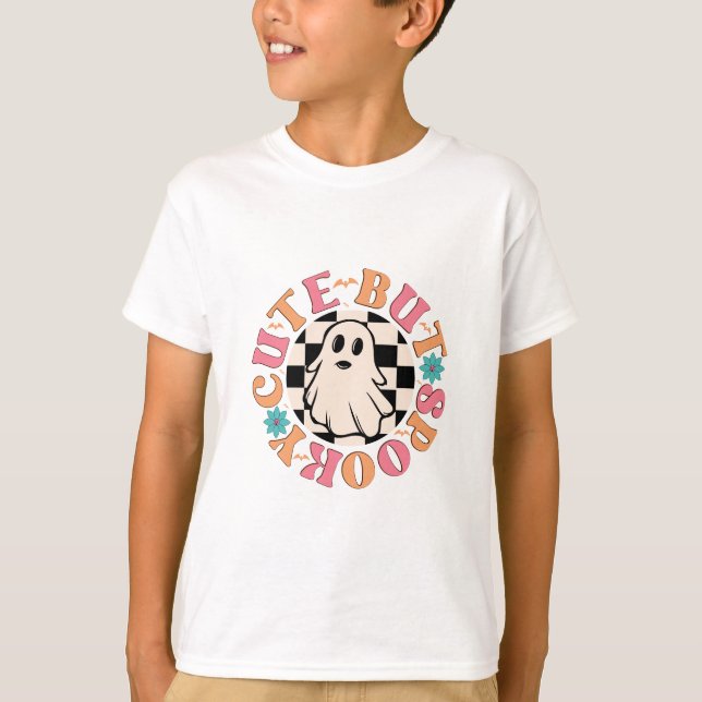 cute but spooky T-Shirt (Front)