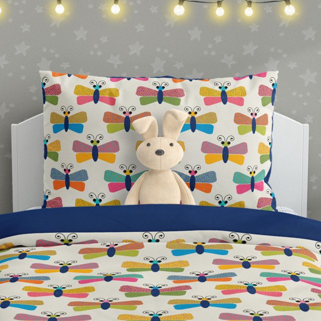 Cute Butterfly Pattern on Cream Pillowcase (Creator Uploaded)
