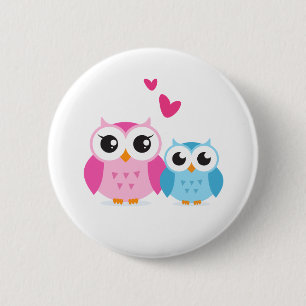 Cute cartoon owls with hearts 6 cm round badge