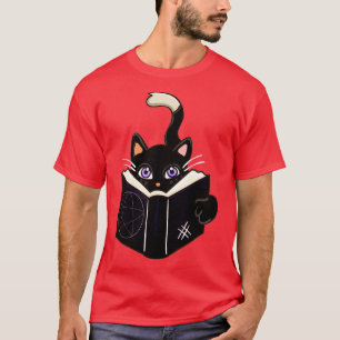 Cute Cat Lovers Book Lovers Funny Gift Women and M T-Shirt