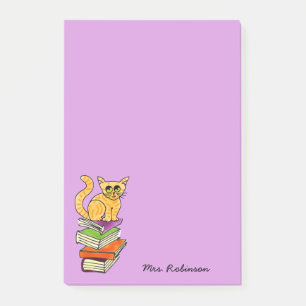 Cute Cat on Book Stack Teacher Name Purple 4 x 6 Post-it Notes