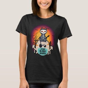 Cute Cat Skeleton Pumpkin Mummy stay 6 feet away Q T-Shirt