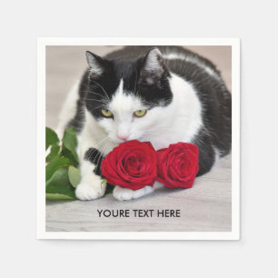 Cute cat with the red rose napkin