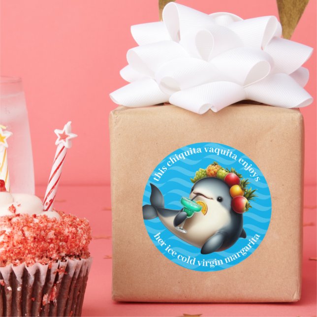 Cute Chiquita Vaquita Enjoying a Virgin Margarita Classic Round Sticker (Party)
