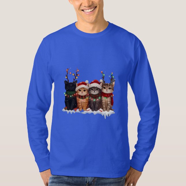 Cute Christmas Cats Illustration – Festive Kittens T-Shirt (Front)