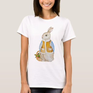 Cute Christmas hare with a basket with spruce bran T-Shirt