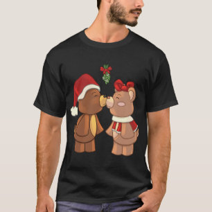 Cute Christmas Teddy Bears Kissing Under Mistletoe T-Shirt