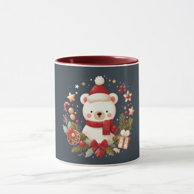 Cute Christmas/Winter bear in wreath Mug (Center)