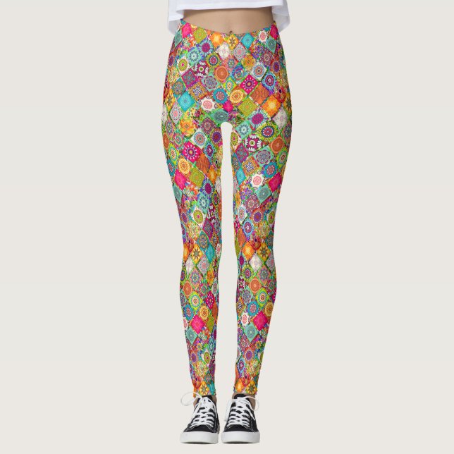 Cute colourful seamless decorative pattern leggings (Front)