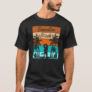 Cute Couples Trip Vintage Retro Summer Baecation M T-Shirt