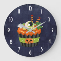 Cute & Creepy Halloween Cupcake with a Big Eyeball