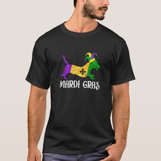 Cute Dachshund Dog Lover Mardi Gras Party Jester M T-Shirt (Front)