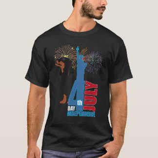 Cute Dachshund Funny Wiener Dog Independence Day T-Shirt