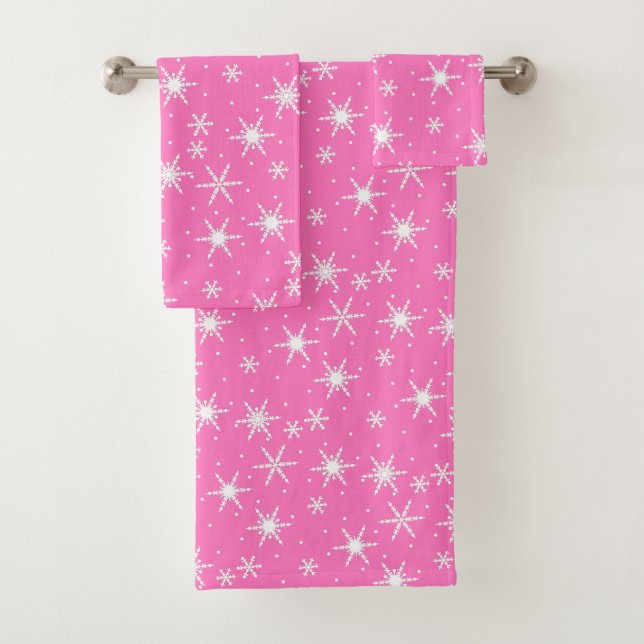 Cute Decorative White Snowflake Hot Pink Christmas Bath Towel Set (Insitu)