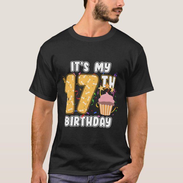 Cute Dog Lover 17Th Birthday Dogs Owner Pet Animal T-Shirt (Front)