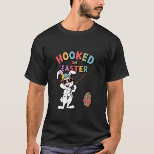 Cute Easter Bunny Fishing catching Eggs Fun Holida T-Shirt