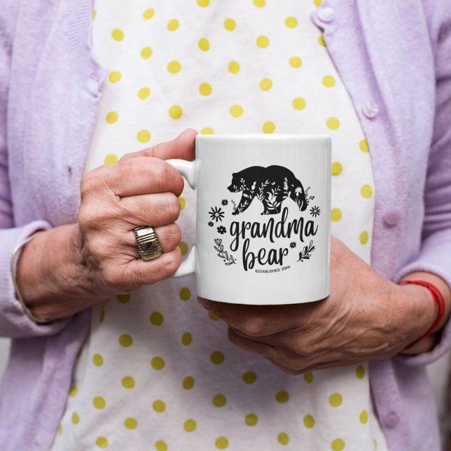 Cute Floral Grandma Bear | Gift for Grandma Coffee Mug (Creator Uploaded)