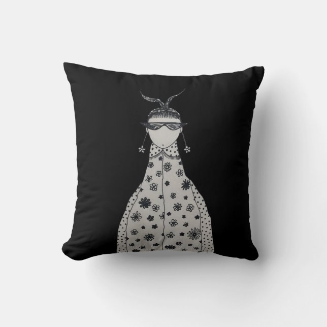 Cute flower earrings cushion (Front)