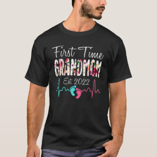 Cute Flower First Time Grandmom Birthday Mothers D T-Shirt