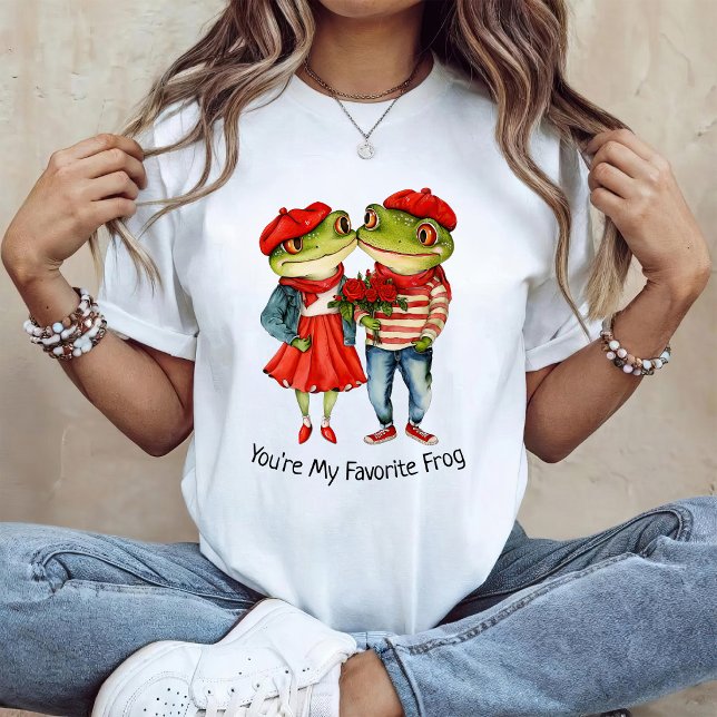 Cute Frog Couple T-Shirt (Creator Uploaded)