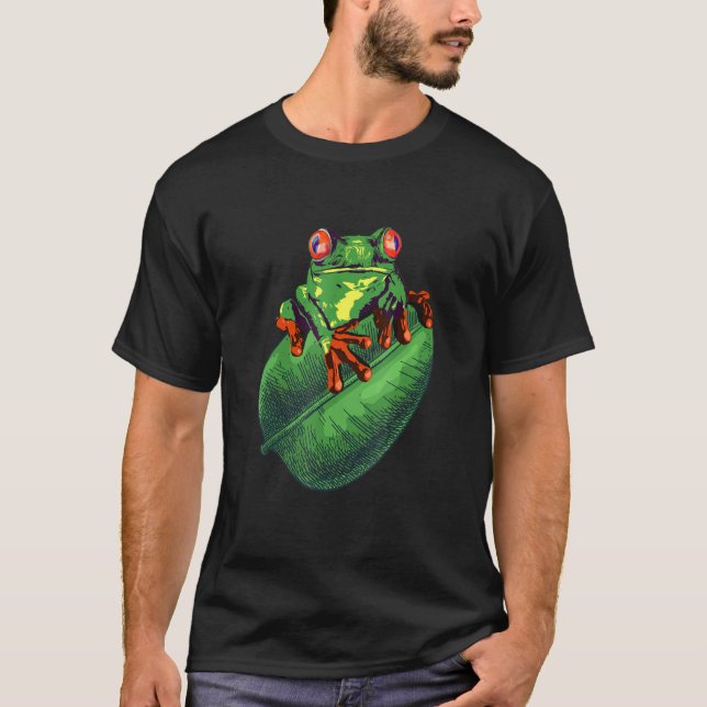 Cute Frog Sitting On Green Leaf T-Shirt (Front)