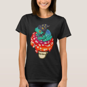Cute Frog Witch Sitting on Red Spotted Mushroom  T-Shirt