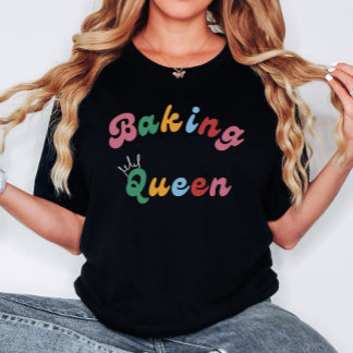 Cute Fun Retro Baking Queen Royal Womens T-Shirt