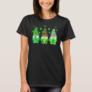 Cute Gnomes Holding Shamrock Leopard Plaid St Patr T-Shirt
