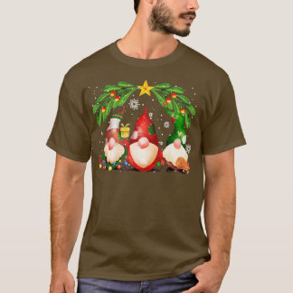 Cute Gnomies Mistletoe Merry Christmas T-Shirt