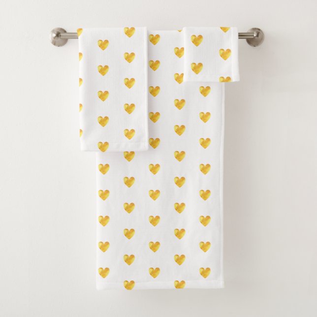Cute golden hearts bath towel set (Insitu)