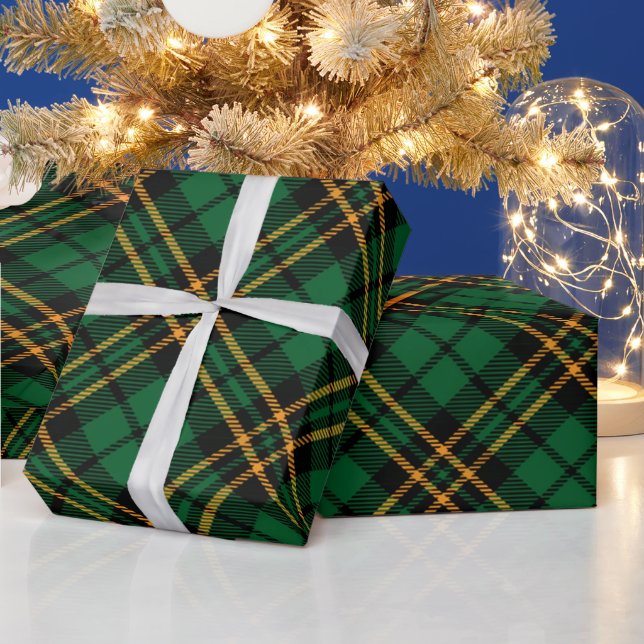 Cute Green Pattern Plaid Christmas Wrapping Paper (Holidays)