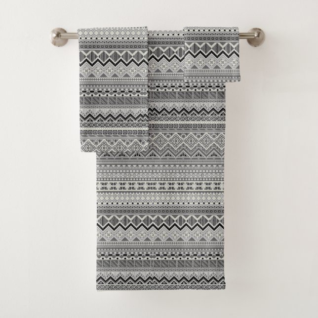Cute grey aztec patterns design bath towel set (Insitu)
