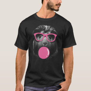 Cute Guinea Pig Face Eating Gum And Makes A Bubble T-Shirt