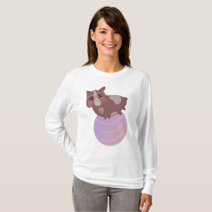 Cute Guinea Pig Fitness Themed Illustration T-Shirt