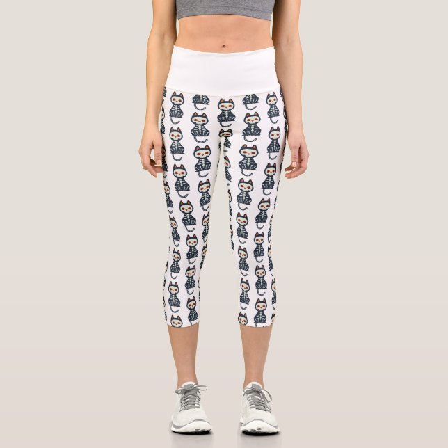 Cute Halloween Cat Pattern Capri Leggings (Front)