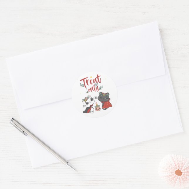 Cute Halloween Classic Round Sticker (Envelope)